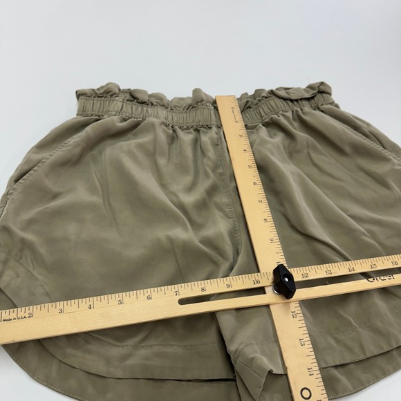 Varley Shorts Womens Medium Green Jonas Paper Bag Waist Casual Relaxed Fit - Picture 9 of 9